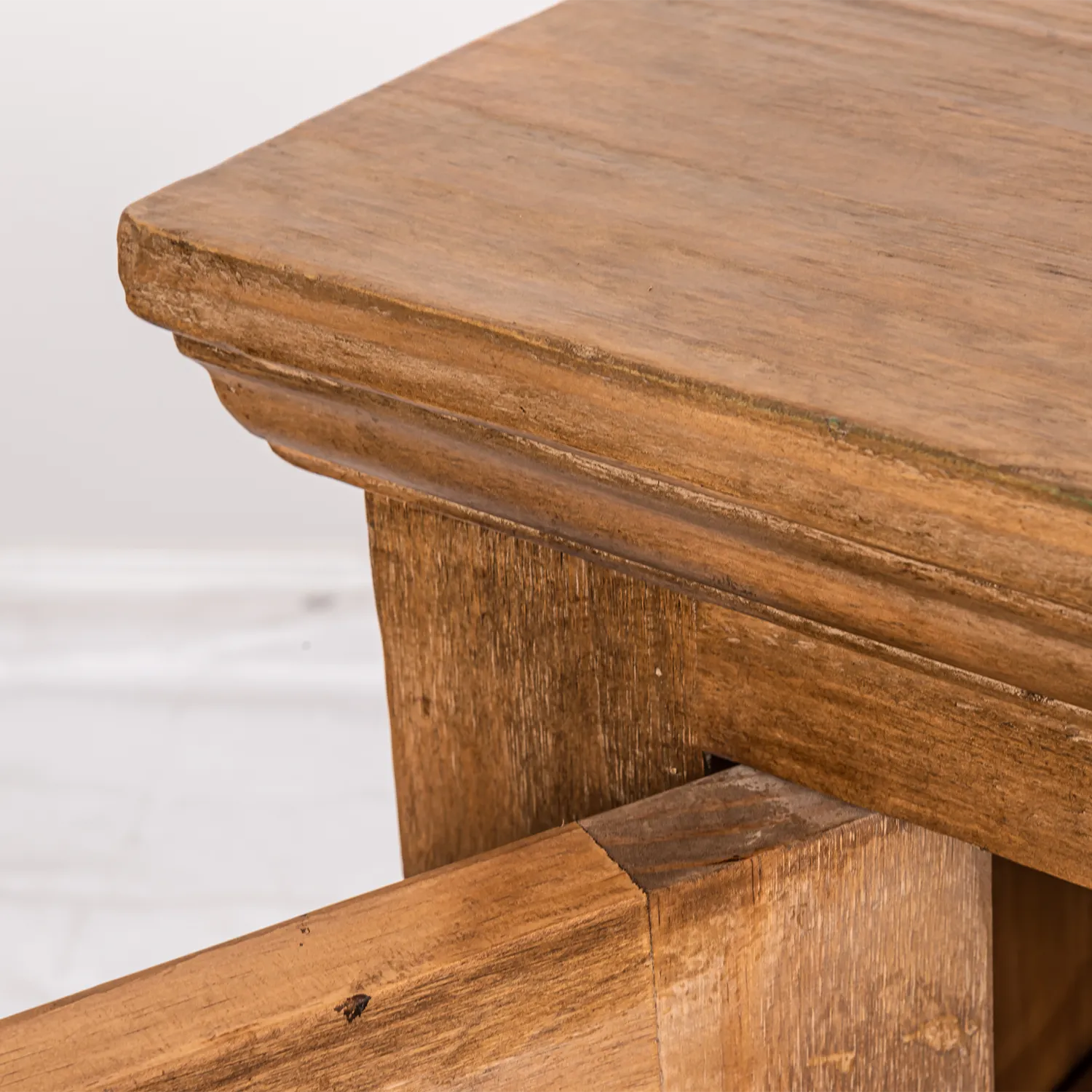 Château Bordeaux Large Sideboard