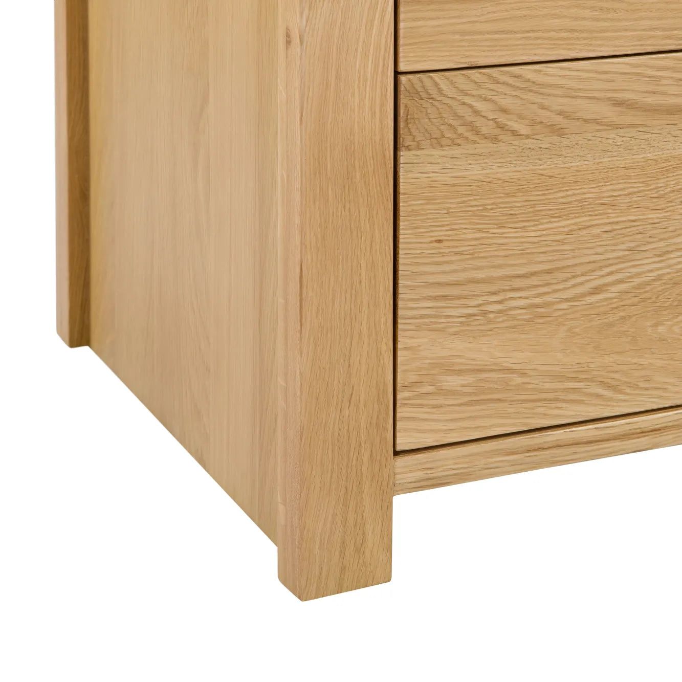 Carve Solid White Oak and Oak Veneer 3+2 Drawer Chest