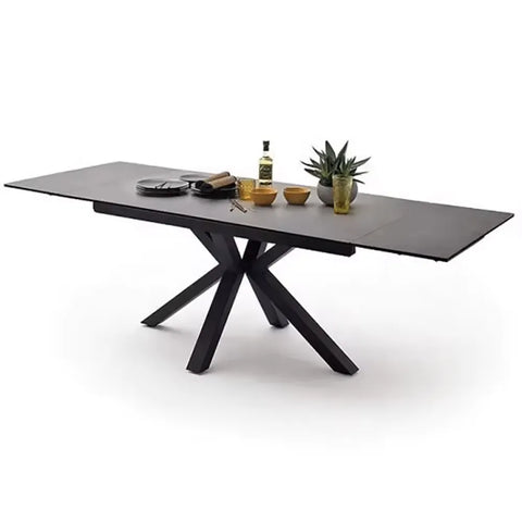 Large Extending Kastonia dining table