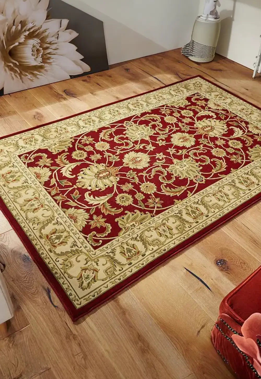 Kendra 45M Red/Gold Traditional Rug