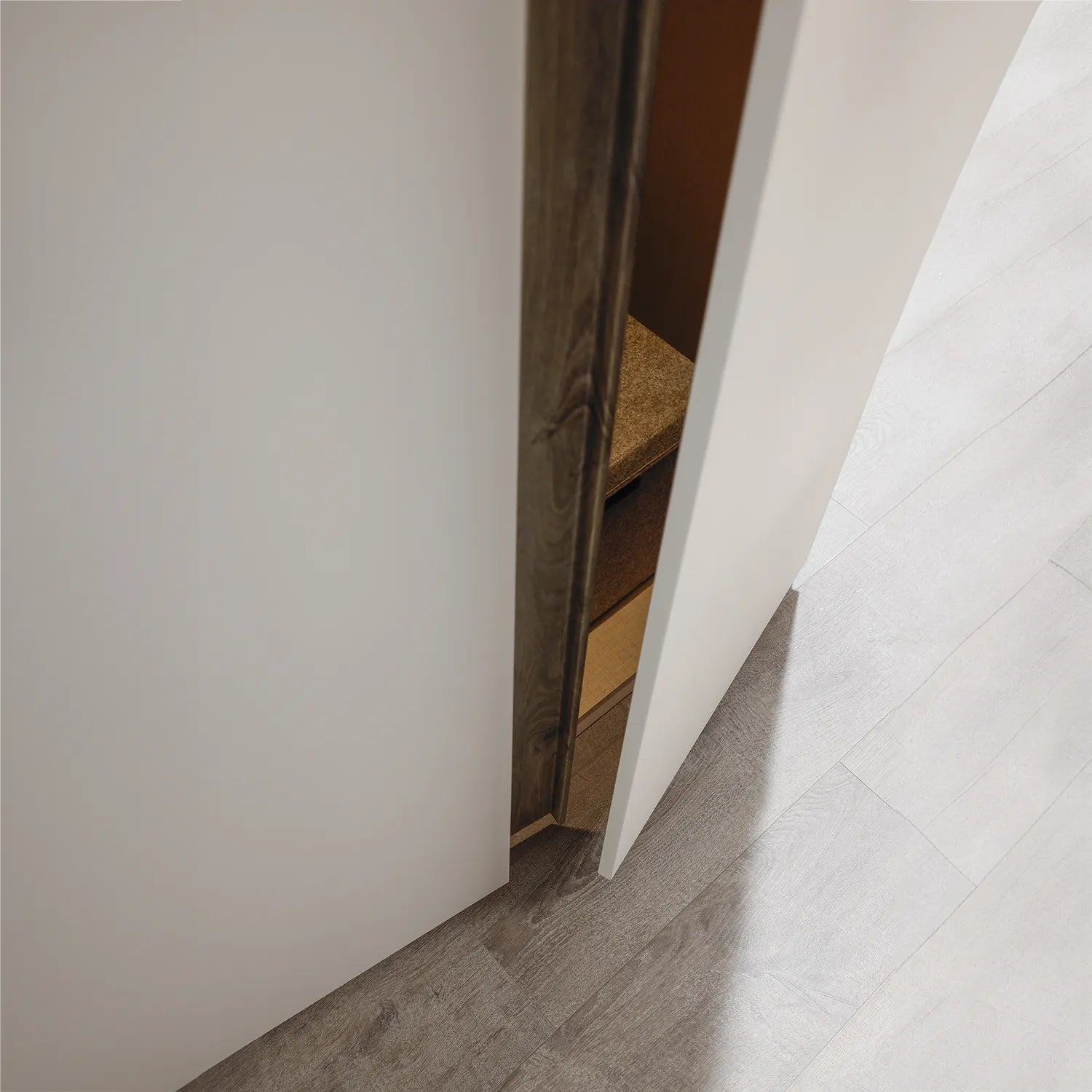 Larisa 251cm Graphite & Atlantic Oak Hinged 5 Door Wardrobe