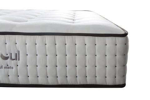 SleepSoul Harmony 1000 Pocket Sprung Tufted Mattress, Experience supreme comfort with memory foam, convoluted foam, and 1000 pocket springs. Size, Single, Double, King and Super King or Small Double. 10-year warranty - Depth 