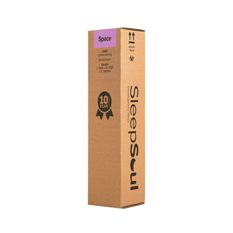 Optimal support with 2000 pocket springs Vacuum sealed packaging of SleepSoul Space Mattress – Fresh and convenient delivery. Boxed Up