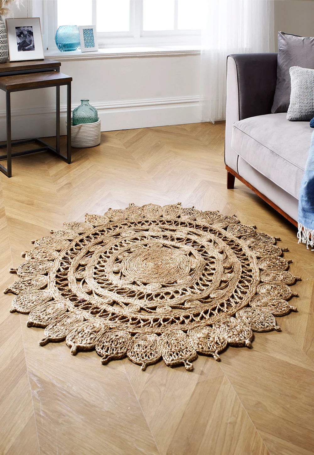 Zarla Natural Jute Round Rug