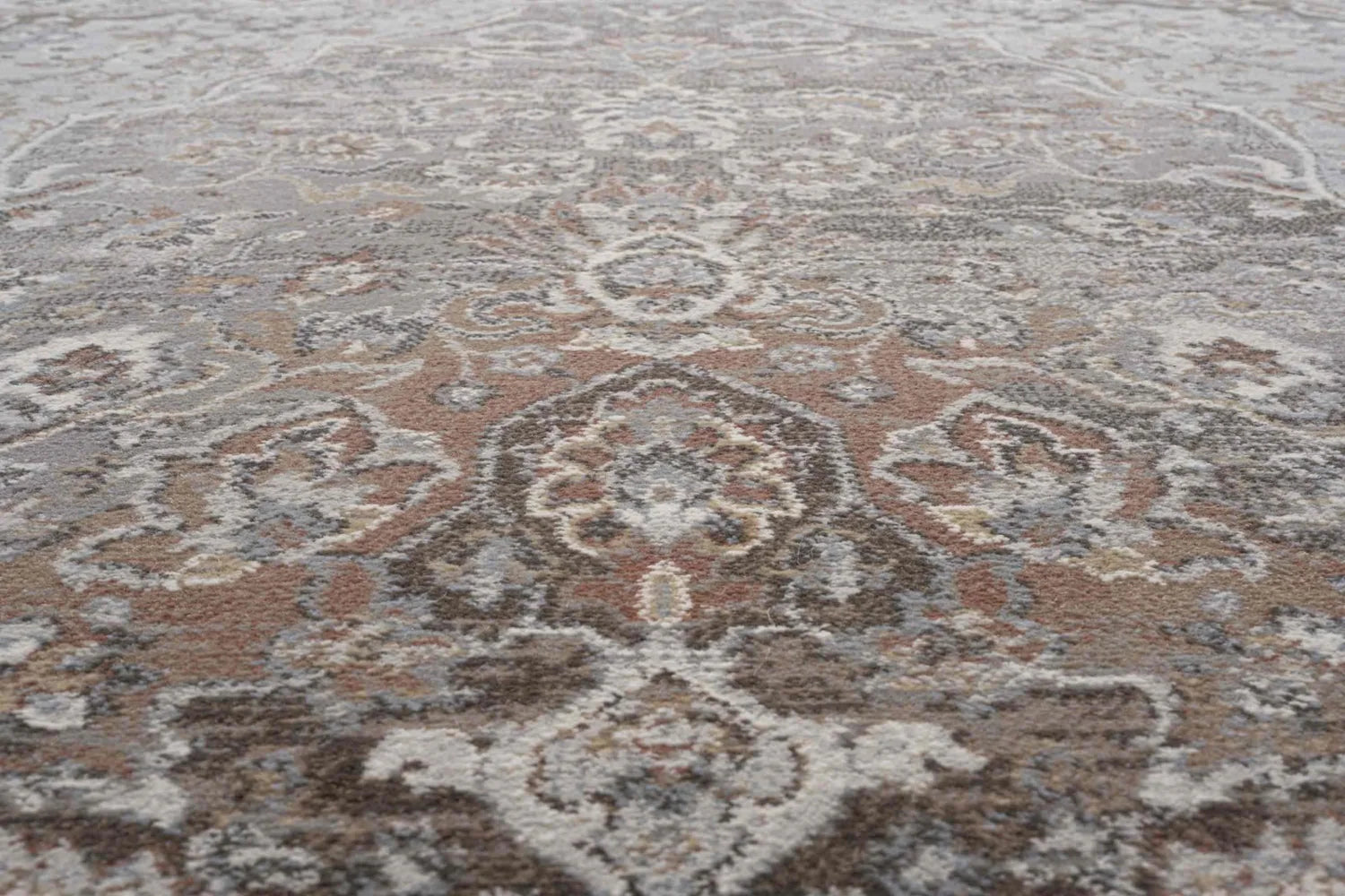 Da Vinci Elmund Grey Terracotta Traditional Rug