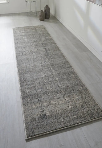 Kendra Traditional Rug, Available in 11 designs also available in 8 sizes - Kendra 5096Z Lifestyle Image