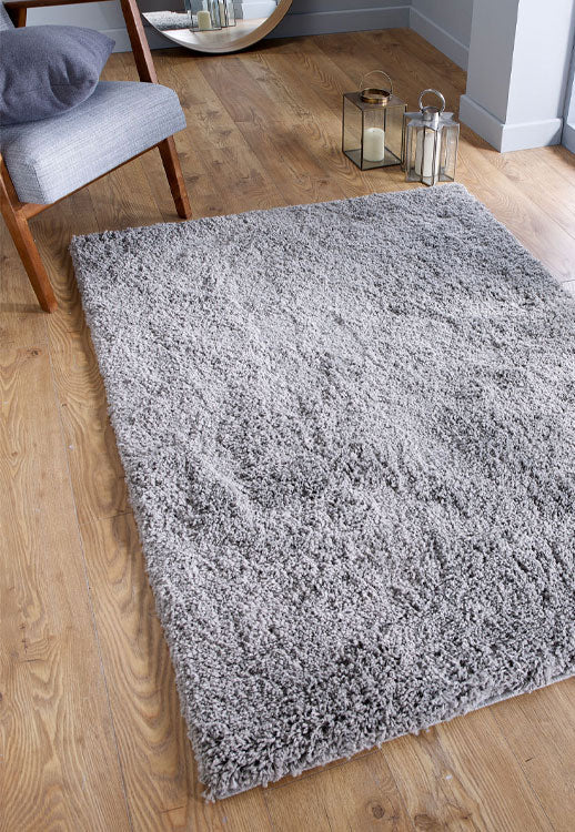 Serene Shaggy Soft Plain Rug, available in Charcoal, Cream, Grey, Gold, Beige, Pink, Red and Sage Green. Available in 5 sizes-Lifestyle Image